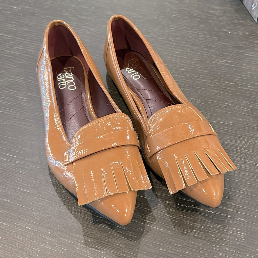 Franco Sarto caramel / camel brown patent leather flats size 6 NEW